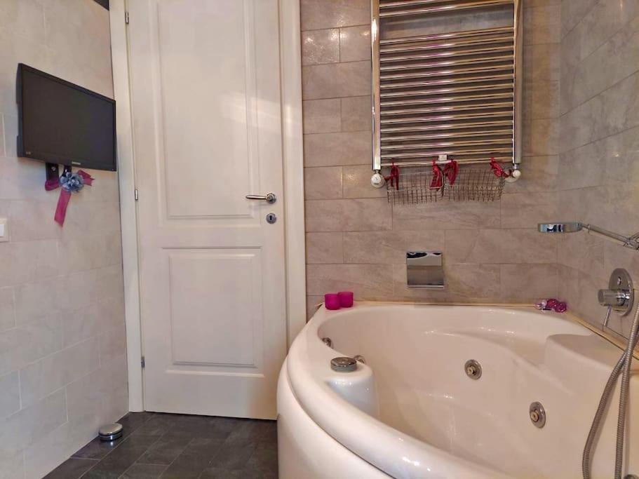 Appartamento 3 Cuori Terni Extérieur photo